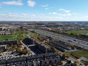 401번 고속도로 (Highway 401) - 피커링