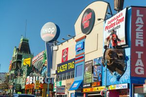 클리프턴 힐 명소, 2017년 2월