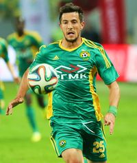 2014년 쿠반에서 뛰고 있는 마놀레프