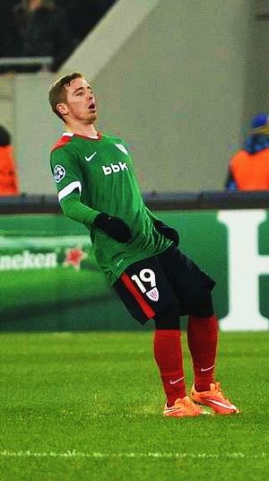 2014년 샤흐타르 도네츠크와의 챔피언스 리그 경기에서 무니아인