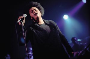 2000년 독일 함부르크에서 공연하는 스콧