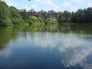 햄프스티드 히스 서쪽 연못