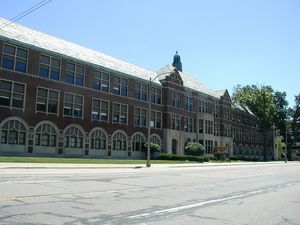 이스턴 고등학교(Eastern High School (Michigan))
