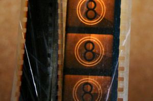 영화 릴의 헤드 리더에 있는 새로운 (1959) SMPTE 카운트다운