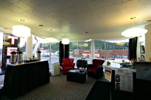 사우스다코타주, 커스터의 로켓 모텔의 전형적인 모텔 로비