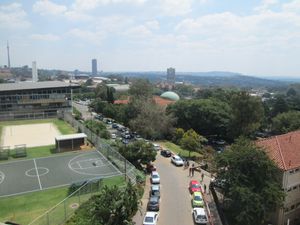 학생회 건물(Student Union Building)의 학생 대표 위원회 사무실에서 바라본 동부 캠퍼스.