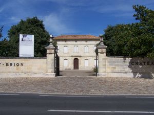 샤토 오 브리옹(Château Haut-Brion)은 심사위원 피에르 브레조(Pierre Brejoux)가 가장 높게 평가한 레드 와인이었다.