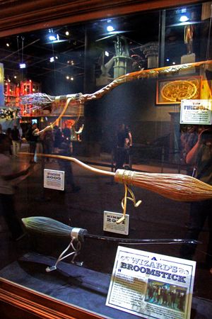 다양한 종류의 빗자루