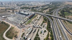 아드 할롬(아슈도드 남) 교차로 및 기차역