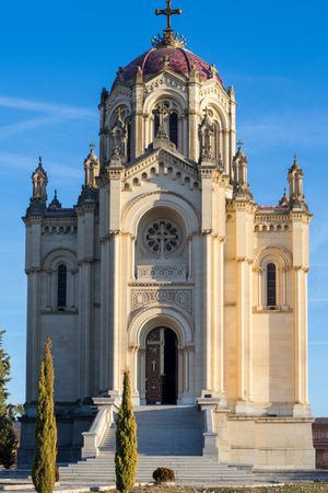 세비야노 공작부인의 묘역