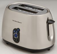 두 개의 구멍이 있는 토스터