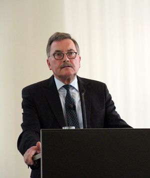 위르겐 슈타르크(Jürgen Stark), 유럽중앙은행(ECB) 수석 이코노미스트 겸 집행위원(2006~2012)