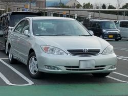 토요타 캠리 (7세대) 정측면