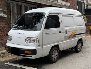 한국GM 뉴 다마스 정측면