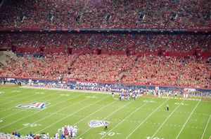 애리조나 스타디움은 총 55,675명을 수용할 수 있다.