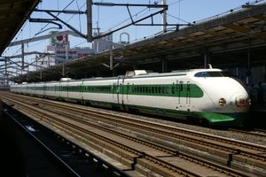 2007년 6월 23일, 25주년 기념 특별 운행에 투입된 "부활 도색"의 개조 10량 편성 K47