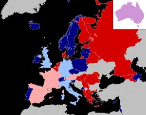 준결승전 1 참가국(#D40000), 준결승전 1 투표참가국(#FFAAAA), 준결승전 2 참가국(#000080), 준결승전 2 투표참가국(#5599FF), 양 준결승전 투표참가국 (오스트레일리아, #ce96d6)