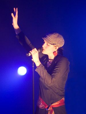 레베카 세인트 제임스