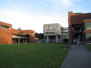 아그데르 대학교