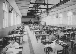 도쿄 제국 대학 도서관 학생 열람실 (1900년)