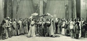 중앙: 매리언, 케이트, 엘렌 테리 그리고 맨 오른쪽의 프레드 테리가 1906년 6월 12일 드루리 레인 극장에서 열린 엘렌의 실버 주빌리 마티네에 참석했다. 여기에 나온 모든 사람은 테리 가문의 일원이었다.