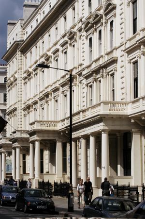 Brevan Howard 금융 분석 센터