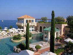 몬테카를로 베이 호텔, 라르보토