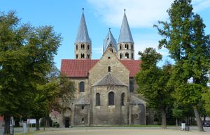 리프라우엔 교회