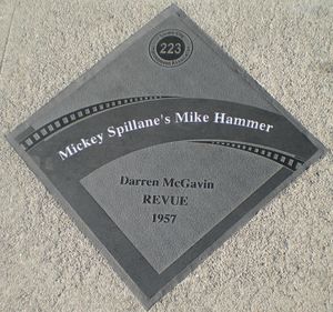 스튜디오 시티 명예의 거리에 있는 맥개빈의 다이아몬드