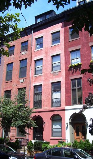 페이지가 1987년에 사망한 첼시 (맨해튼)의 타운하우스