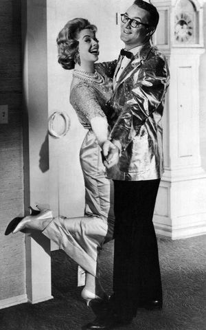 1961년 남편 스티브 앨런과 함께