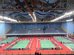 발레와디의 배드민턴 경기장.