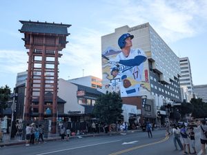 리틀 도쿄의 야구 선수 오타니 쇼헤이 벽화