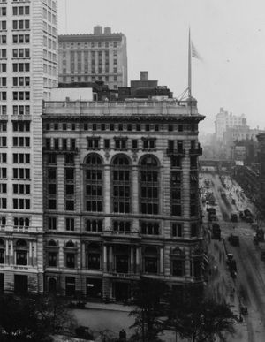 1911년에 촬영된 본사