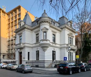 1898년에 지어진 부쿠레슈티의 시내 주택, 미틸리네우 하우스의 모습