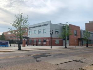 KIPP 쿠퍼 노르크로스 래닝 스퀘어 초중등학교