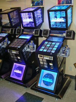 Jubeat 아케이드 캐비닛