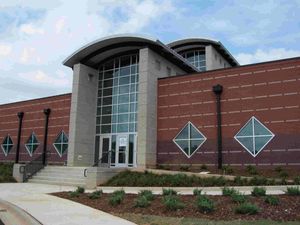 터스컬루사 공공 도서관 – 브라운 분관