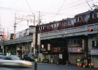 하루히노미치역 - 산노미야역 구간에서 탈선한 7027F(1995년 1월 17일)