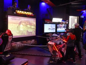 라이트 건 슈팅 게임 터미네이터: 미래전쟁의 시작 아케이드 버전은 2010년에 출시되었다.