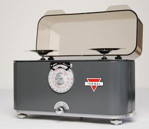 토발(Torbal)사에서 제작한 비틀림 저울