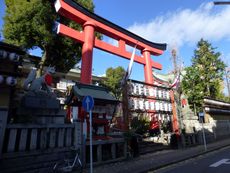 게이힌 후시미 이나리 신사