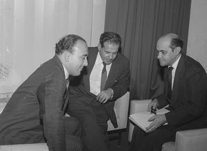 탄크레두 네베스가 국무총리로 취임하는 자리에서 주앙 굴라르 대통령과 라니에리 마질리 부통령, 1961