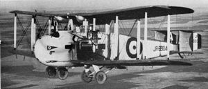 1921년에 처음 등장한 비커스 버논은 군대를 위한 최초의 화물기였다.