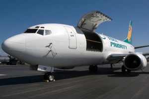 2009년 Toll Aviation의 화물기로 개조된 보잉 737-300