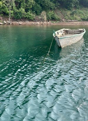 키고마 지구 카공고 구역의 어선