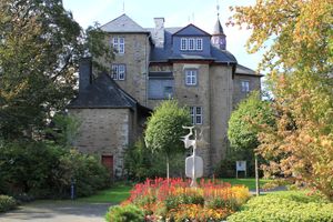 지거란트 예술・문화사 미술/박물관이 입주해 있는 오베레스 슈로스