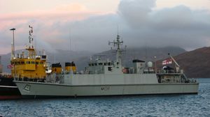 현재 HMS Grimsby