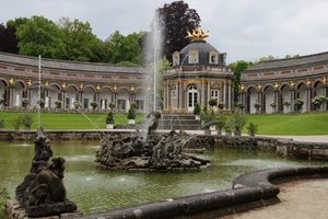 에르미타주와 태양 신전