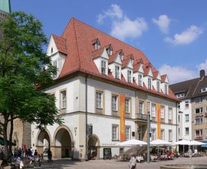 테아터 암 마르크트